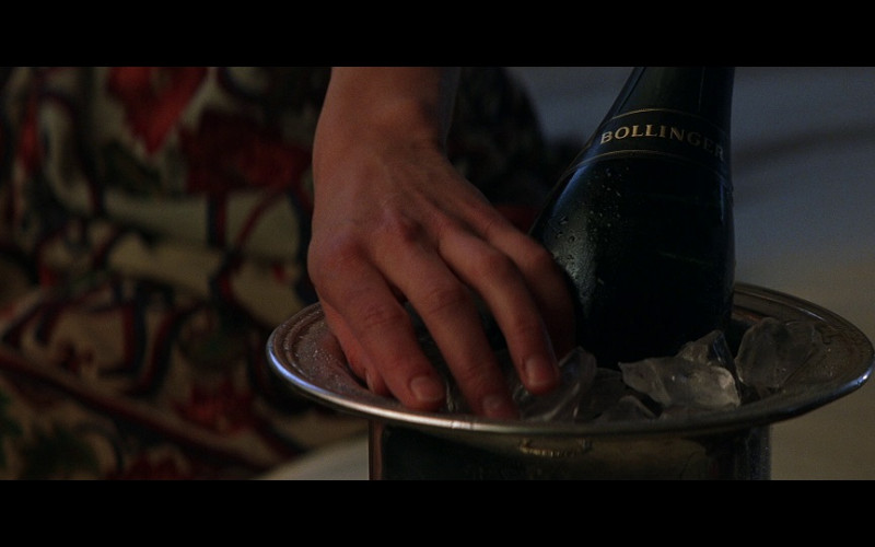 Bollinger Champagne in The World Is Not Enough (1999)