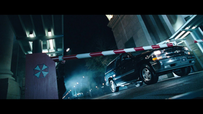 Chevrolet Suburban Cars In Resident Evil: Apocalypse (2004)