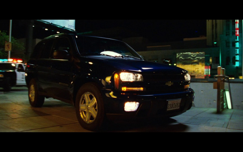 Chevrolet TrailBlazer Car in S.W.A.T. (2003)