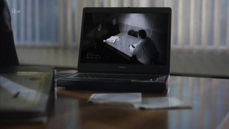 Dell Laptop of Luke Evans as Detective Chief Superintendent Steve Wilkins in The Pembrokeshire Murders S01E01 (3)
