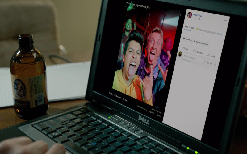 Dell Laptop of William Zabka as Johnny Lawrence in Cobra Kai S03E05 (5)