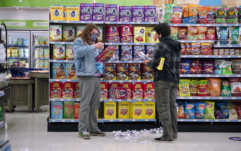 General Mills Lucky Charms, Rice Chex, Cheerios Cereals, Cheetos, Ruffles, Siete Foods, Simply Organic Tostitos, Fritos, Doritos, Cabo Chips, Funyuns, Lay's, RW Garcia Snacks in Superstore S06E06 "Biscuit" (2021)