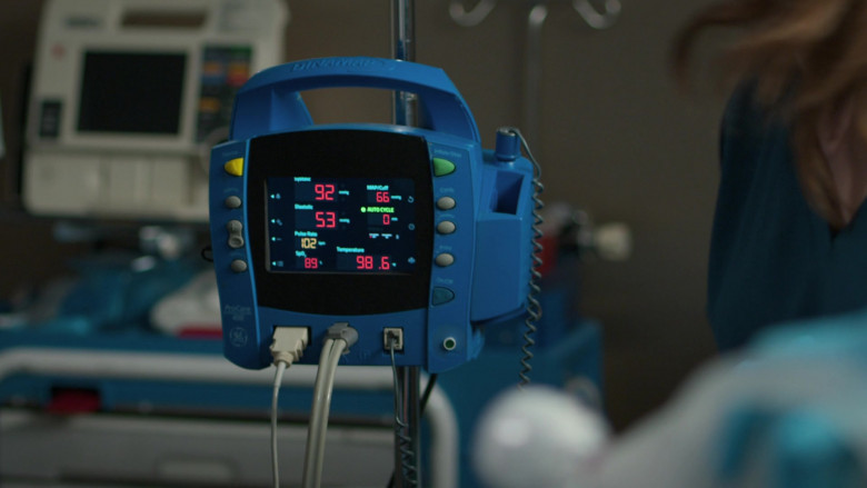GE Dinamap ProCare 400 Vital Signs Monitor in The Good Doctor S04E08 Parenting (2021)