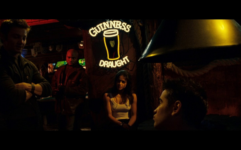 Guinness Draught Neon Sign in S.W.A.T. (2003)
