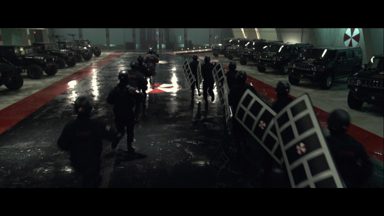 Hummer Cars in Resident Evil Afterlife (2)