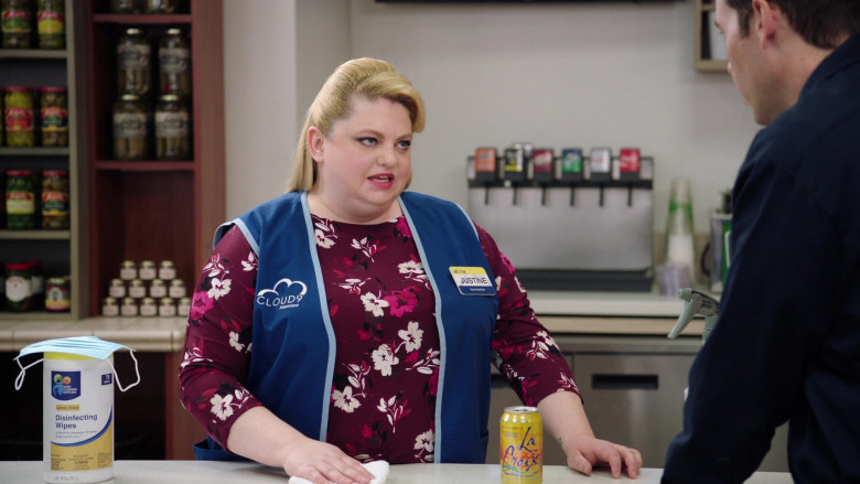 Lacroix Water Can of Kelly Schumann as Justine in Superstore S06E07 The Trough (2021)