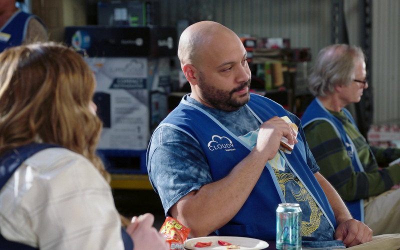 Lacroix Water Enjoyed by Colton Dunn as Garrett McNeil in Superstore S06E07 The Trough (2021)