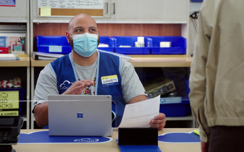 Microsoft Surface Laptop of Colton Dunn as Garrett McNeil in Superstore S06E06 (1)