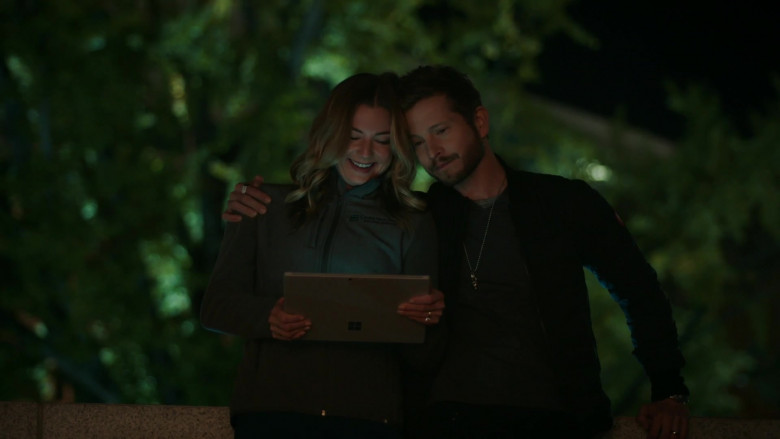 Microsoft Surface Tablet Used by Emily VanCamp as Nicolette ‘Nic' Nevin in The Resident S04E03 (5)