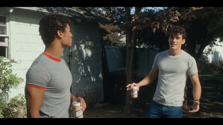 Miller High Life Beer Enjoyed by Sam Vartholomeos as Jimmy in Bridge and Tunnel S01E01 The Graduates (2)