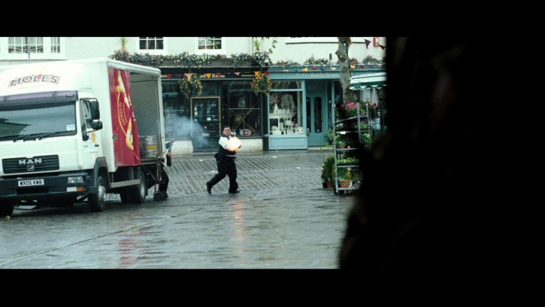 Moles Brewery Truck in Hot Fuzz (2007)