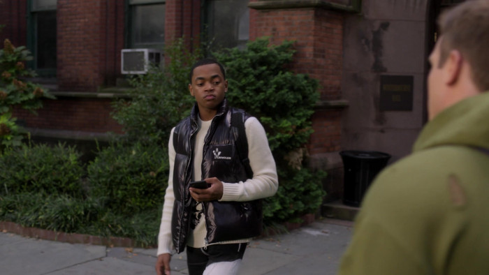 Michael Rainey Jr Films Et Programmes Tv Moncler Men's Down Vest Worn By Michael Rainey Jr. As Tariq St. Patrick