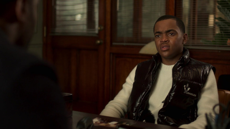 Michael Rainey Jr Films Et Programmes Tv Moncler Men's Down Vest Worn By Michael Rainey Jr. As Tariq St. Patrick