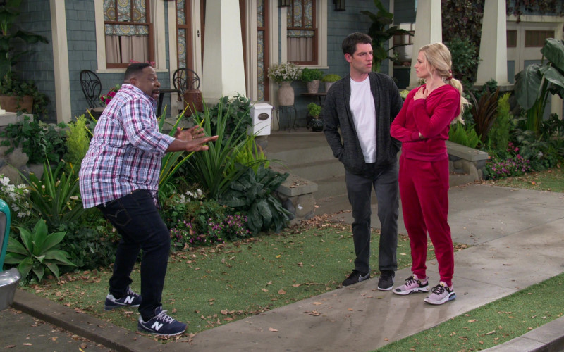 New Balance Men's Blue Trainers Worn by Cedric the Entertainer as Calvin Butler in The Neighborhood S03E07
