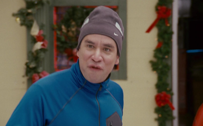Nike Beanie Hat of Fred Armisen as Gustave in Deck the Halls (1)