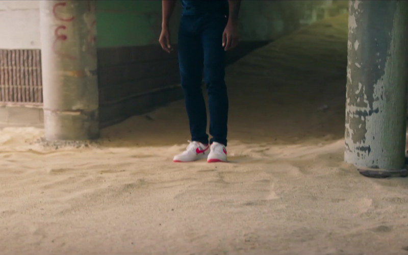 Nike Men’s Shoes (White) Worn by Noel Clarke as Aaron ‘Bish’ Bishop in Bulletproof S03E03 TV Show