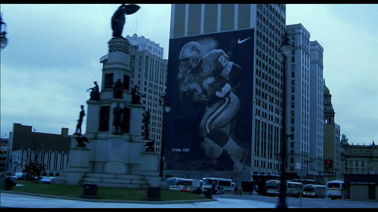 Nike Outdoor Advertising in Out of Sight (1998)