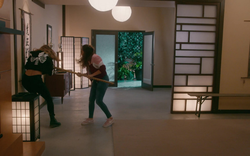Nike Women's Sneakers of Mary Mouser as Samantha LaRusso in Cobra Kai S03E10