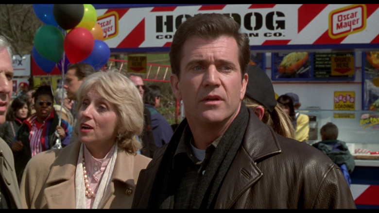 Oscar Mayer hot dog stand in Ransom (1996)