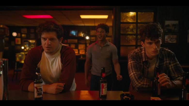 Pabst Blue Ribbon Beer Enjoyed by Brian Muller as Pags and Budweiser Bottles in Bridge and Tunnel S01E01 The Graduates (2021)