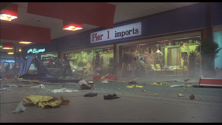 Pier 1 Store in The Blues Brothers (1980)