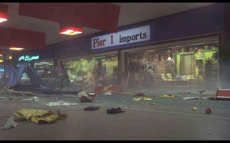 Pier 1 Store in The Blues Brothers (1980)