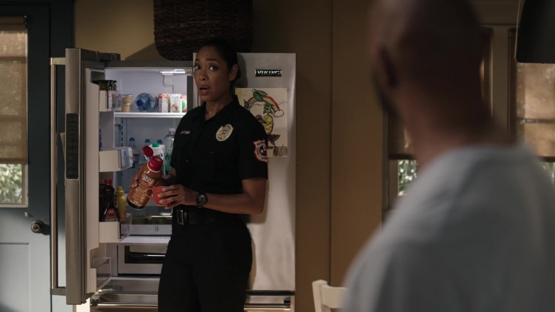 Rockview Hazelnut Non Dairy Creamer Held by Gina Torres as Tommy Vega in 9-1-1 Lone Star S02E01