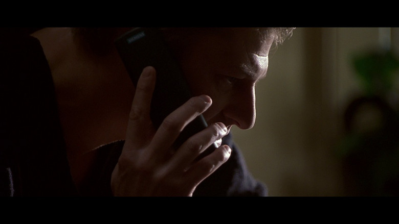 Siemens Phone in Don’t Say a Word (2001)