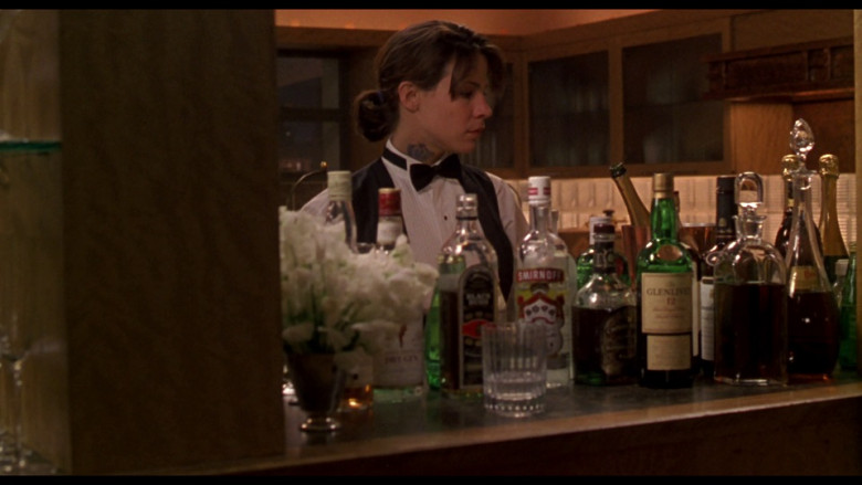 Smirnoff vodka, Chivas Regal, The Glenlivet 12 Whisky in Ransom (1996)