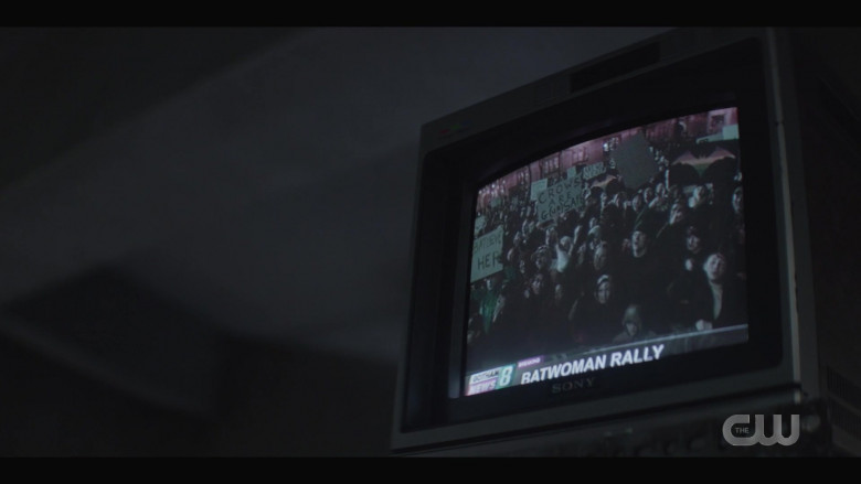 Sony TV in Batwoman S02E02 Prior Criminal History (1)