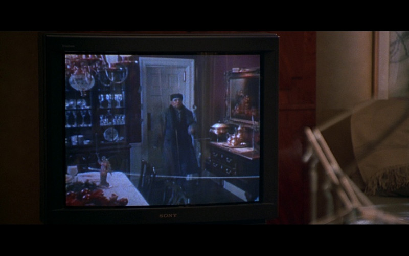 Sony Trinitron Television in Don’t Say a Word (2001)