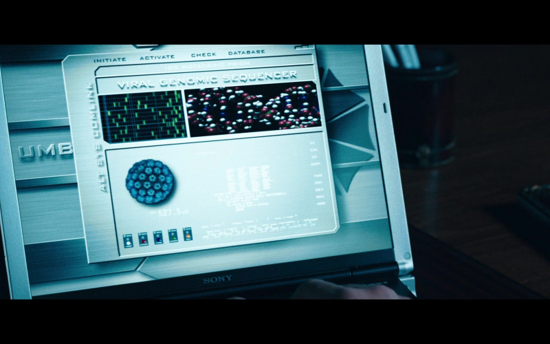 Sony Vaio Notebook of Jared Harris as Dr. Charles Ashford in Resident Evil Apocalypse (3)