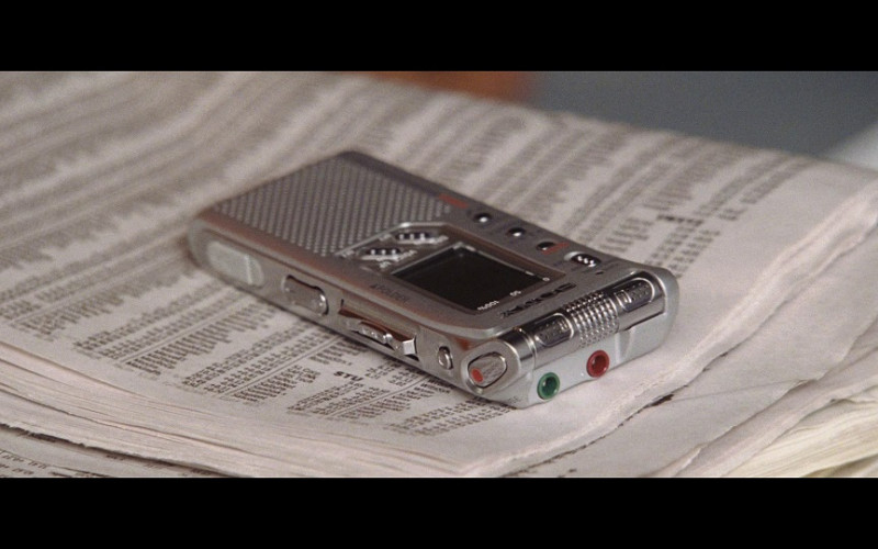 Sony dictaphone in Hitch (2005)