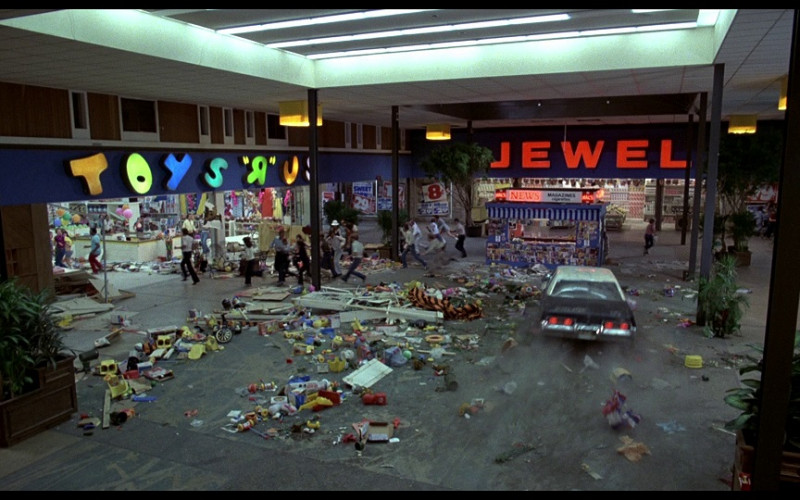 Toys’R’us Store in The Blues Brothers (1980)