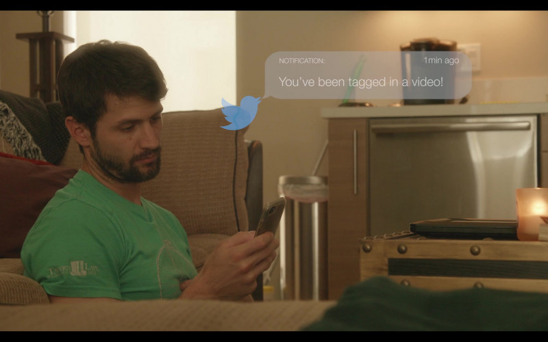 Twitter Social Network in Everyone Is Doing Great S01E03