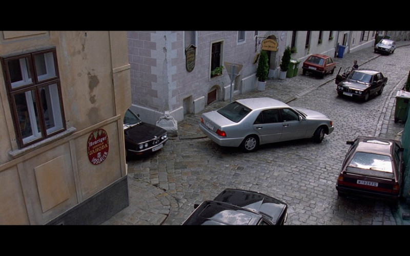 Vöslauer Water Sign in The Peacemaker (1997)