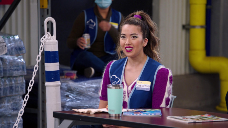 YETI Rambler Tumbler of Nichole Sakura as Cheyenne in Superstore S06E06 Biscuit (2021)