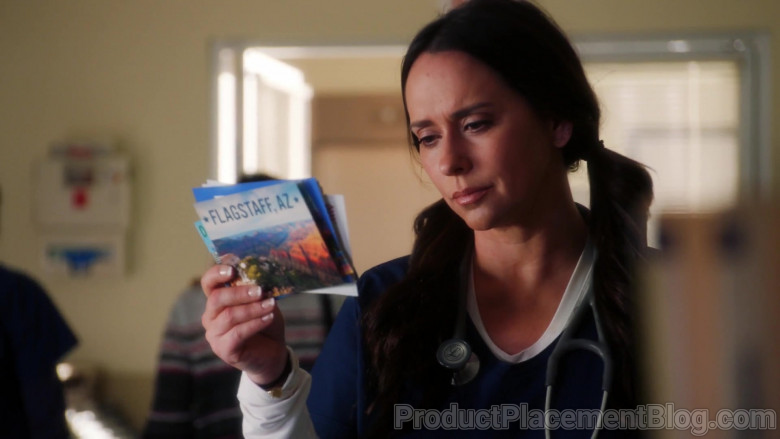 3M Littmann Stethoscope of Jennifer Love Hewitt as Maddie Kendall in 9-1-1 S04E05 (2)