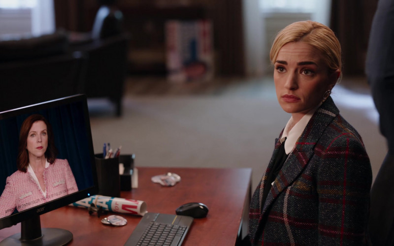 Acer Computer Monitor Used by Brianne Howey in Ginny & Georgia S01E08 (1)