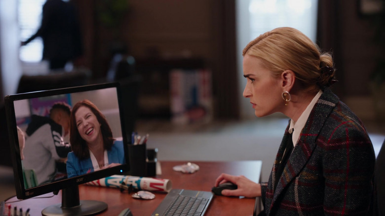 Acer Computer Monitor Used by Brianne Howey in Ginny & Georgia S01E08 (2)