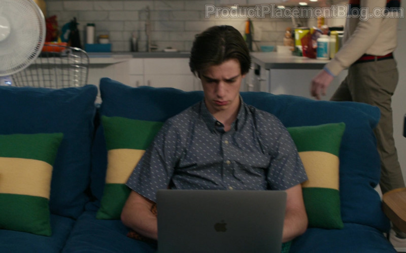 Apple MacBook Laptop Used by Daniel DiMaggio as Oliver Otto in American Housewife S05E09 The Heist (2021)