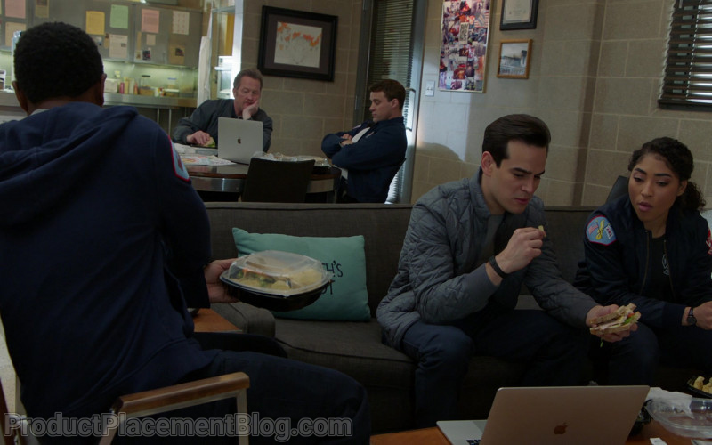 Apple MacBook Pro Laptop Used by Actors in Chicago Fire S09E07 (1)
