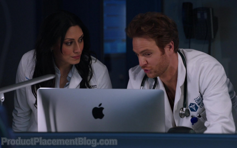 Apple iMac Computers in Chicago Med Season 6 Episode 7 TV Show (5)