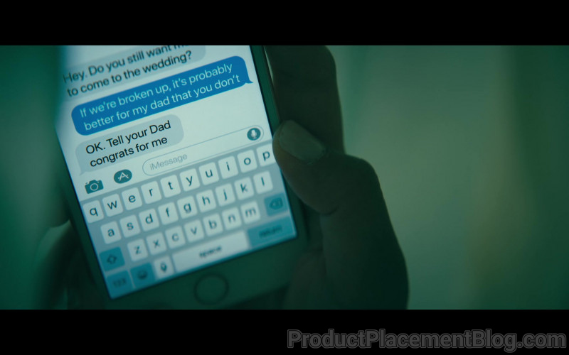 Apple iMessage in To All the Boys Always and Forever (1)