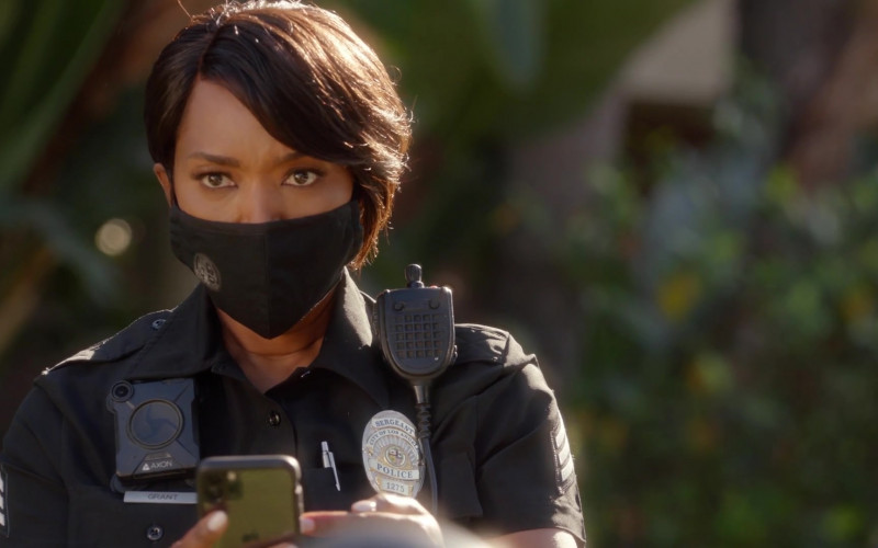 Apple iPhone Smartphone of Angela Bassett as Athena Carter Grant Nash, LAPD patrol sergeant in 9-1-1 S04E03 Future Tens