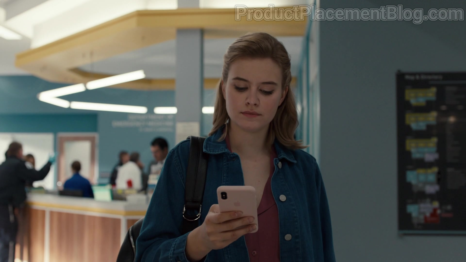 Apple IPhone Smartphone Of Tiera Skovbye As Grace Knight In Nurses ...
