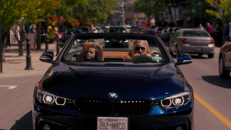 BMW 440i xDrive Convertible Car in Ginny & Georgia S01E01 TV Show (Netflix) (5)