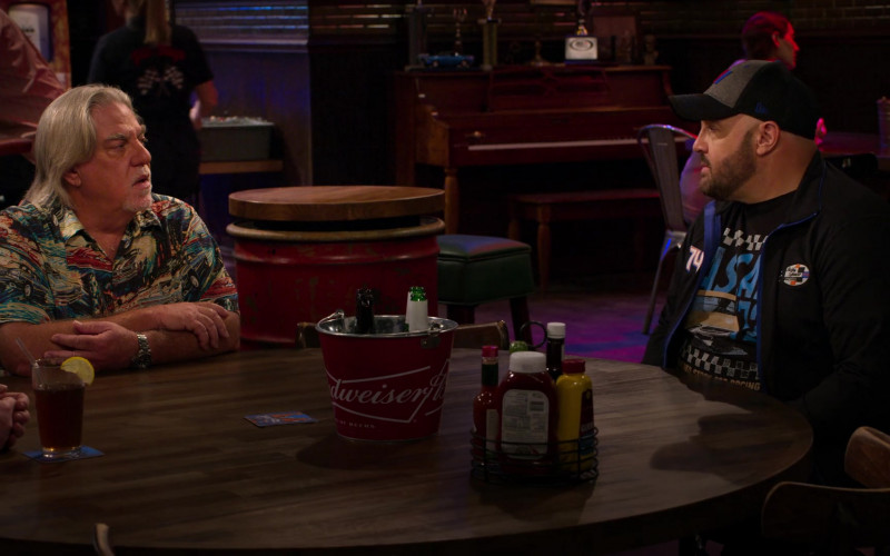Budweiser Beer Bucket in The Crew S01E08