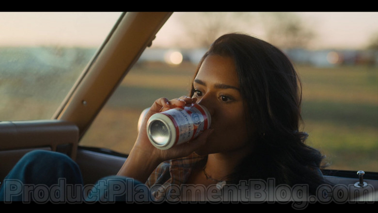 Budweiser Beer Cans in Bridge and Tunnel S01E03 2021 TV Show Product Placement (3)