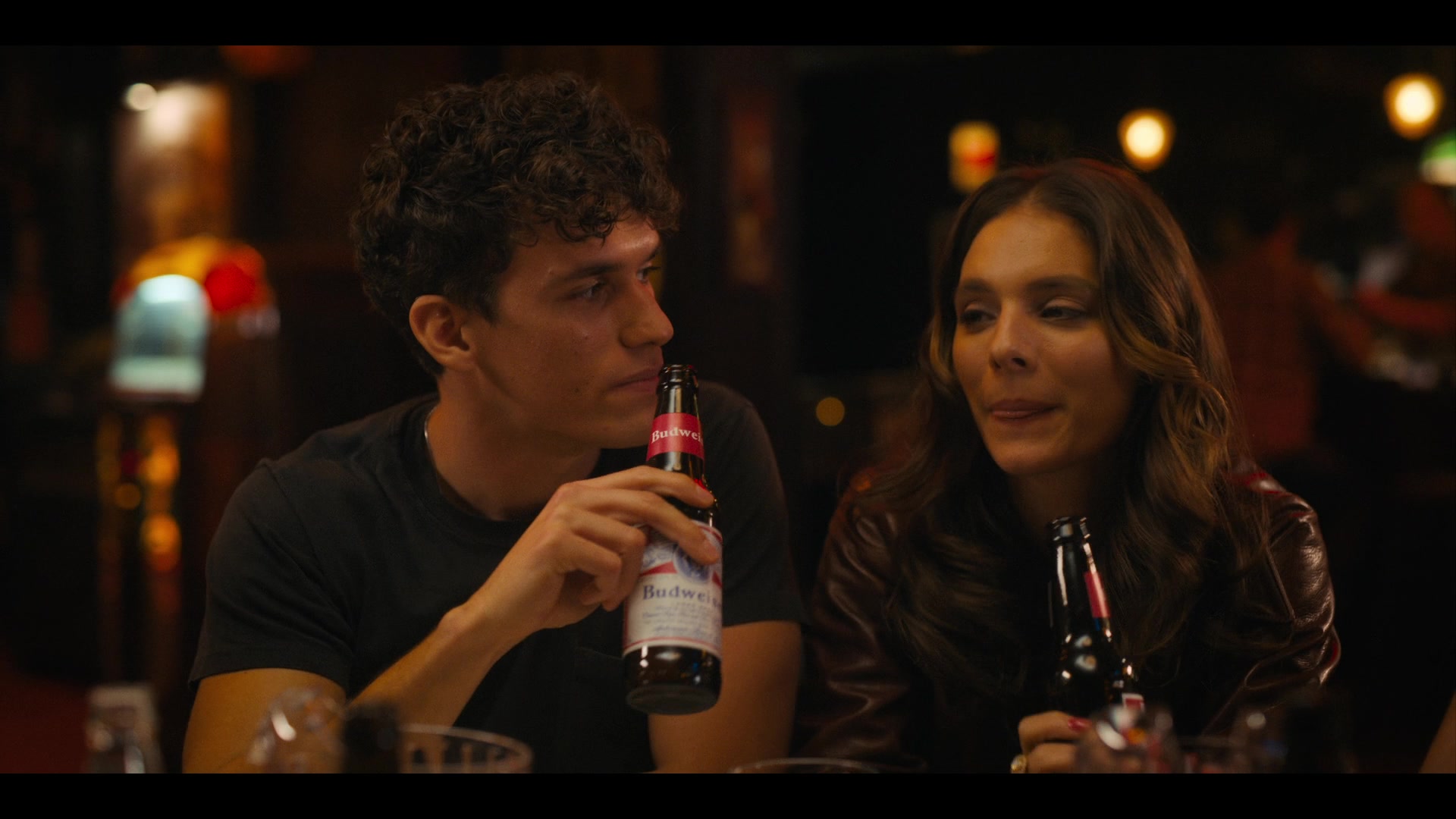 Budweiser Beer In Bridge And Tunnel S01e06 The Swan Song 21